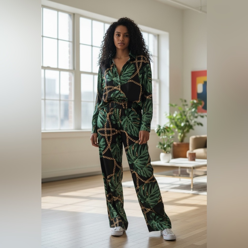 Elegant Green Leaf Print Matching Set